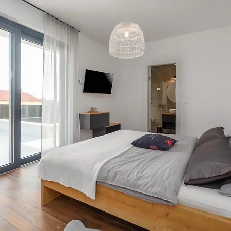 Villa Ava Rosa By Seeadria Agency Novigrad Istria