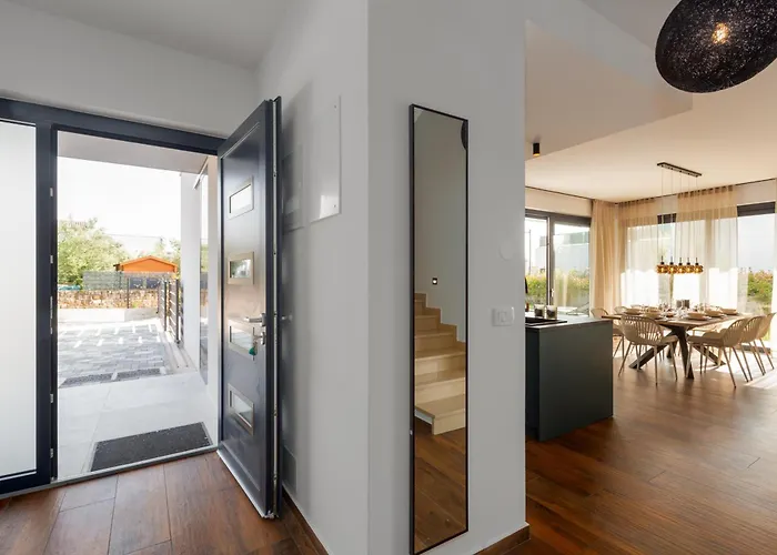 Ava Rosa By Seeadria Agency * Novigrad Istria