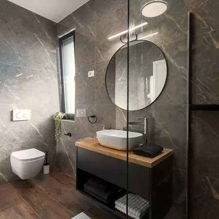 Ava Rosa By Seeadria Agency