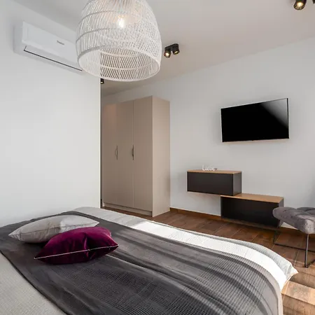 Ava Rosa By Seeadria Agency Willa *